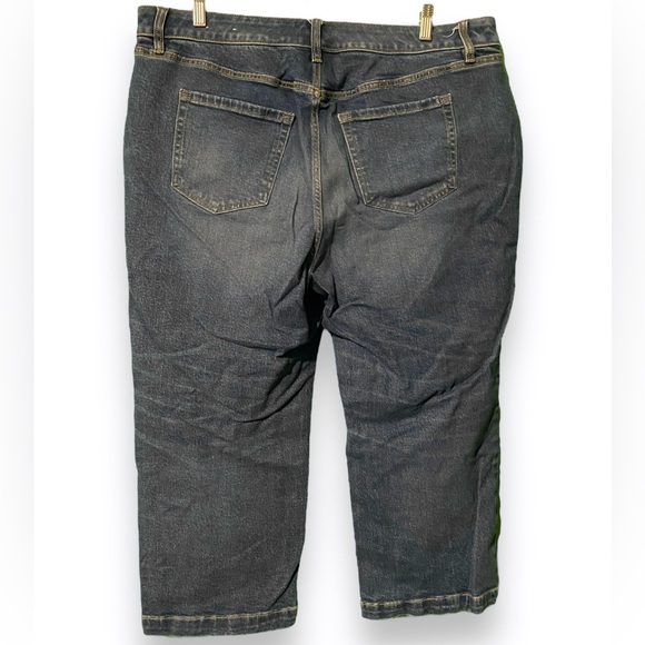 Lane Bryant Denim Medium Wash Stretch Cropped with Whiskering High Waist Size 16 - Picture 4 of 12